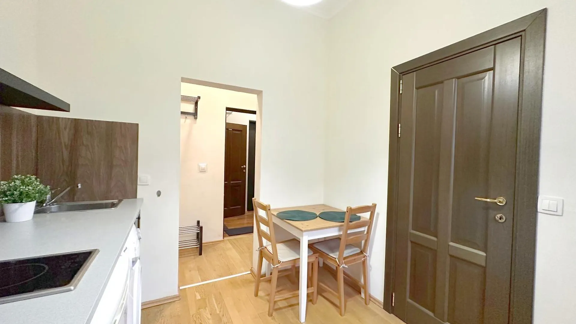 Echoes Of Comfort - Top Center 1 Bdr Fast Wi-Fi Sofia
