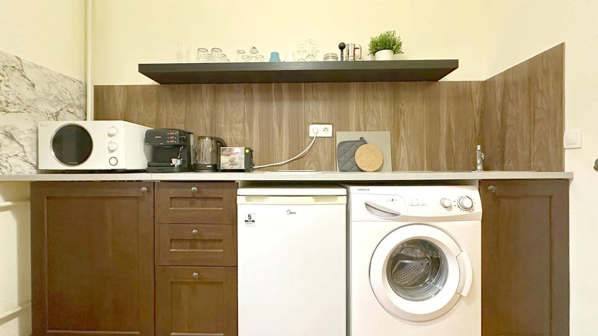 Echoes Of Comfort - Top Center 1 Bdr Fast Wi-Fi Sofie Apartmán
